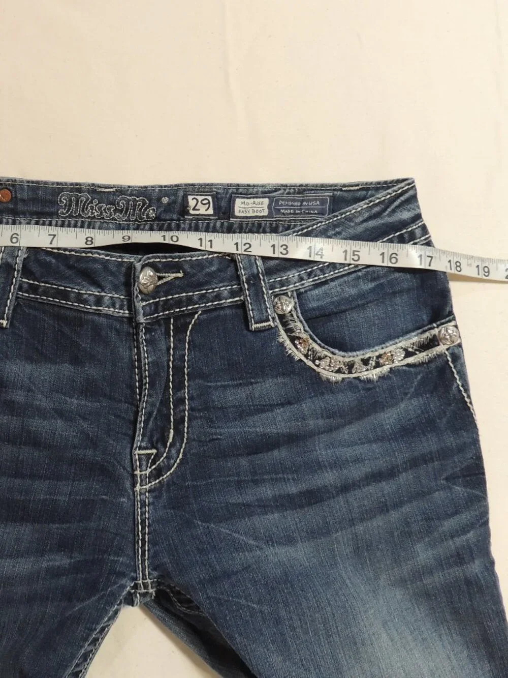 Miss Me Mid Rise Bootcut Jeans Woman 29 Pockets Bling Bling Denim Blue Jeans